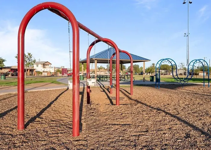 Casita 5 Miles From Downtown #b